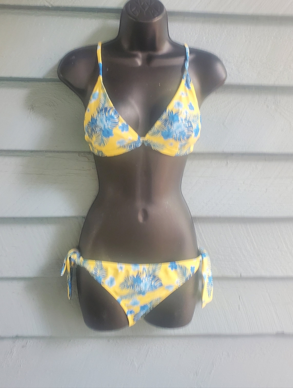 SHEIN Yellow & Blue Floral Tie-Side Bikini Set